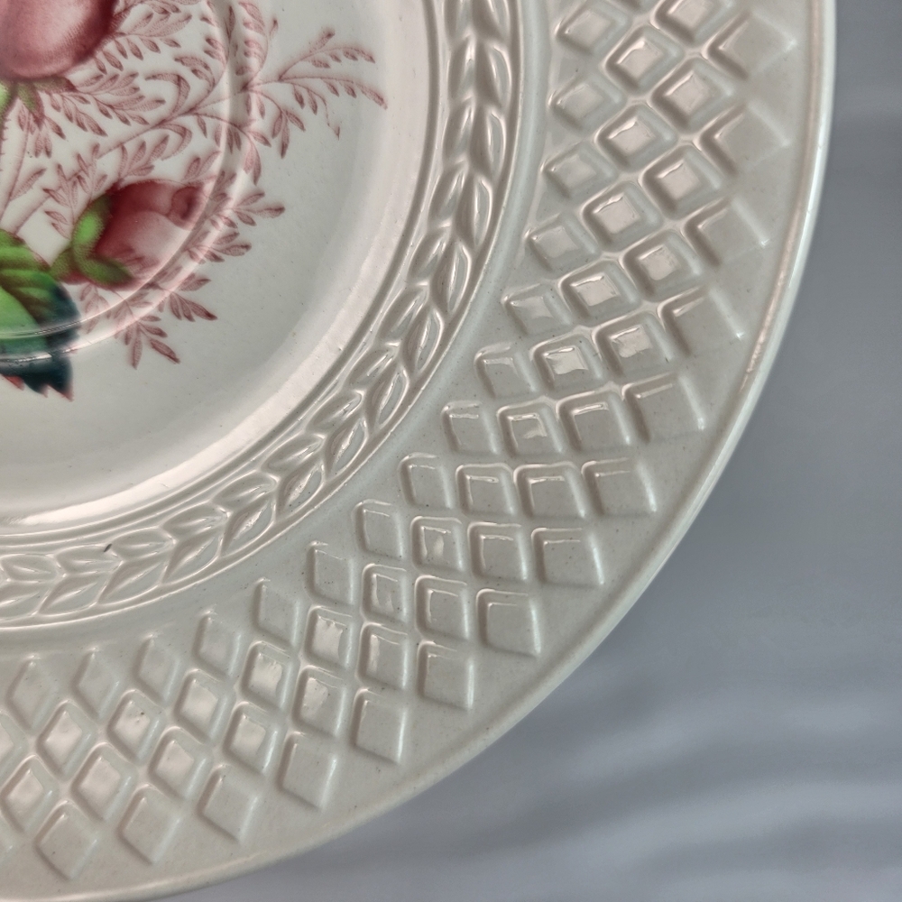 Spode Lady Anne Cup & Saucer Set Roses Center Sculptured Diamond Pattern Rim - Picture 14 of 14